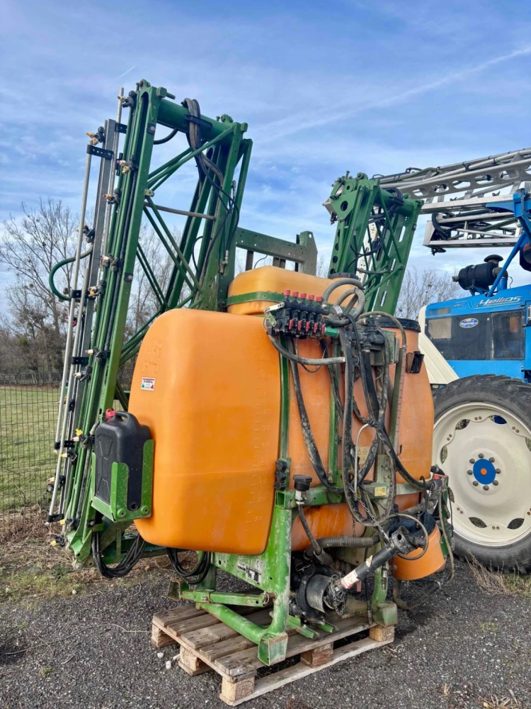 Amazone UF 1200 d'occasion — photo 2