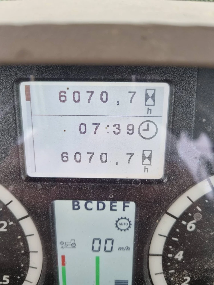 John Deere 6120M d'occasion — photo 11