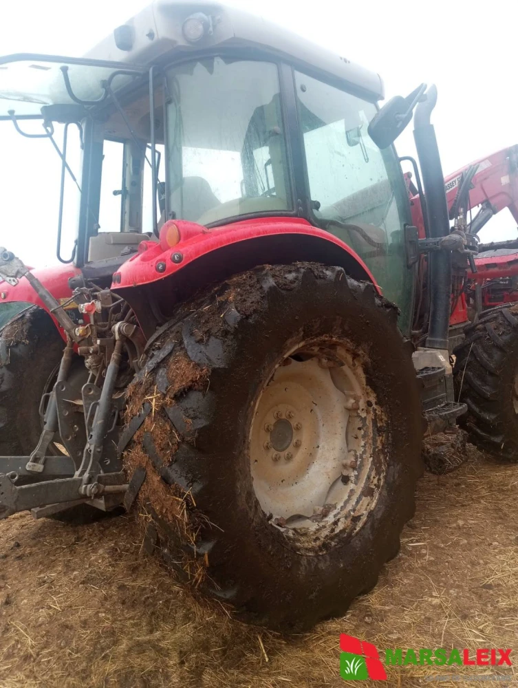 Massey Ferguson MF 5711 S d'occasion — photo 4