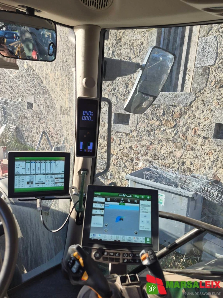 John Deere 6R150 d'occasion — photo 14