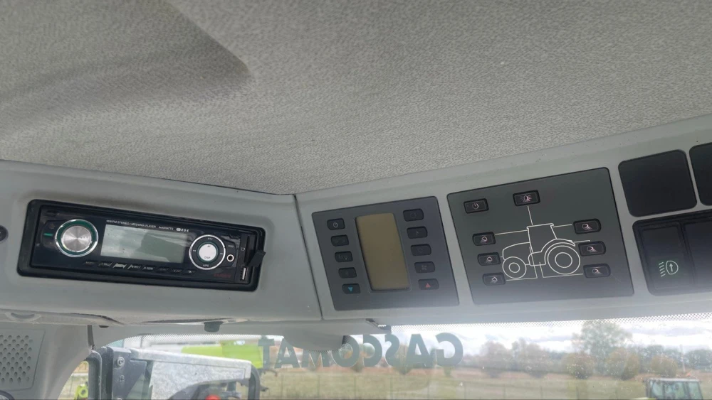 Claas ARION 650 CEBIS d'occasion — photo 14