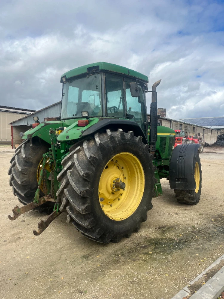 John Deere 7710 d'occasion — photo 11