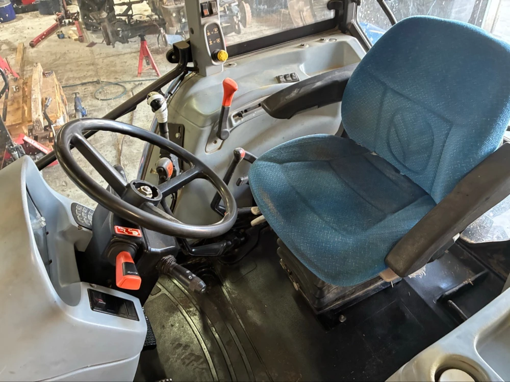 New Holland T5050 d'occasion — photo 6