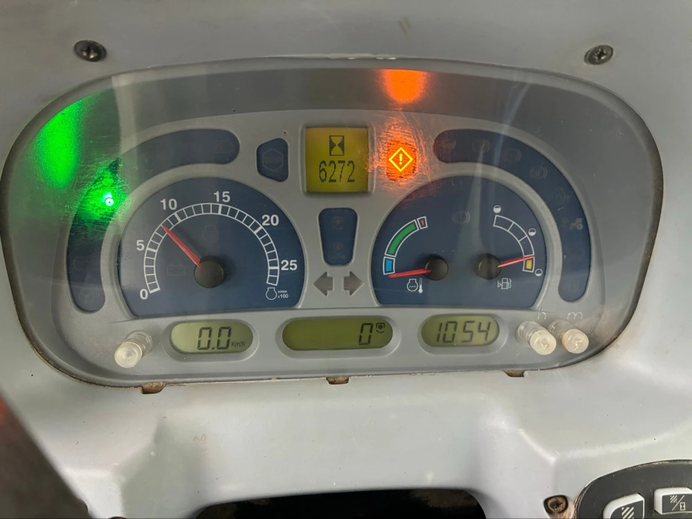 New Holland T5050 d'occasion — photo 7