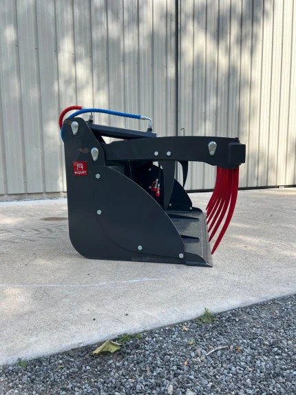 Godet multi-services - 153CM