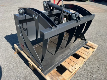 Godet multi-services - 123CM