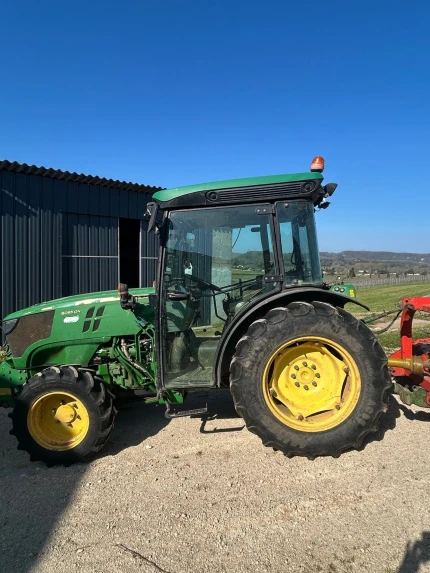 Tracteur agricole - 80CH - 5000H - 2016