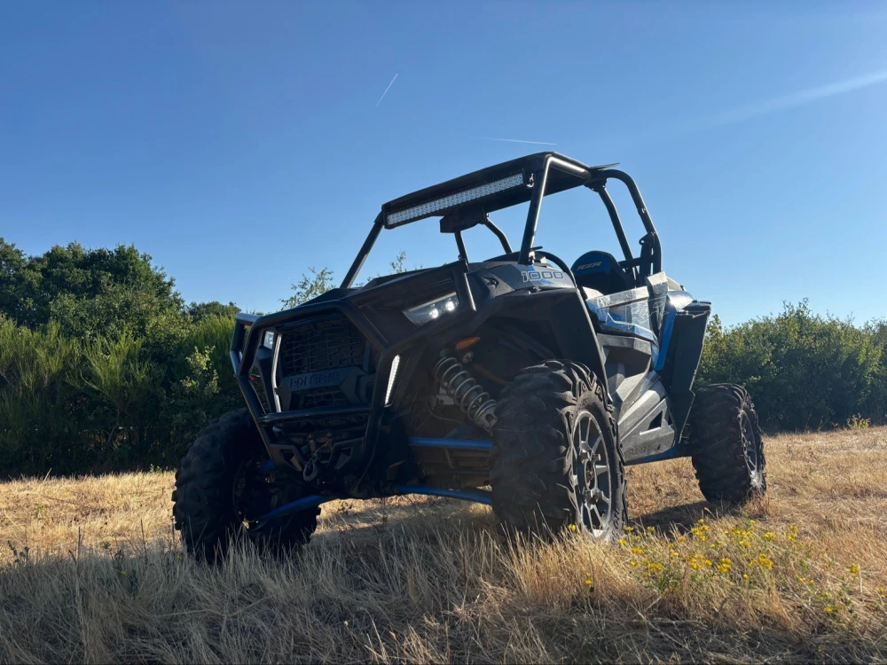 Polaris RZR64XP1000EPS d'occasion — photo 3