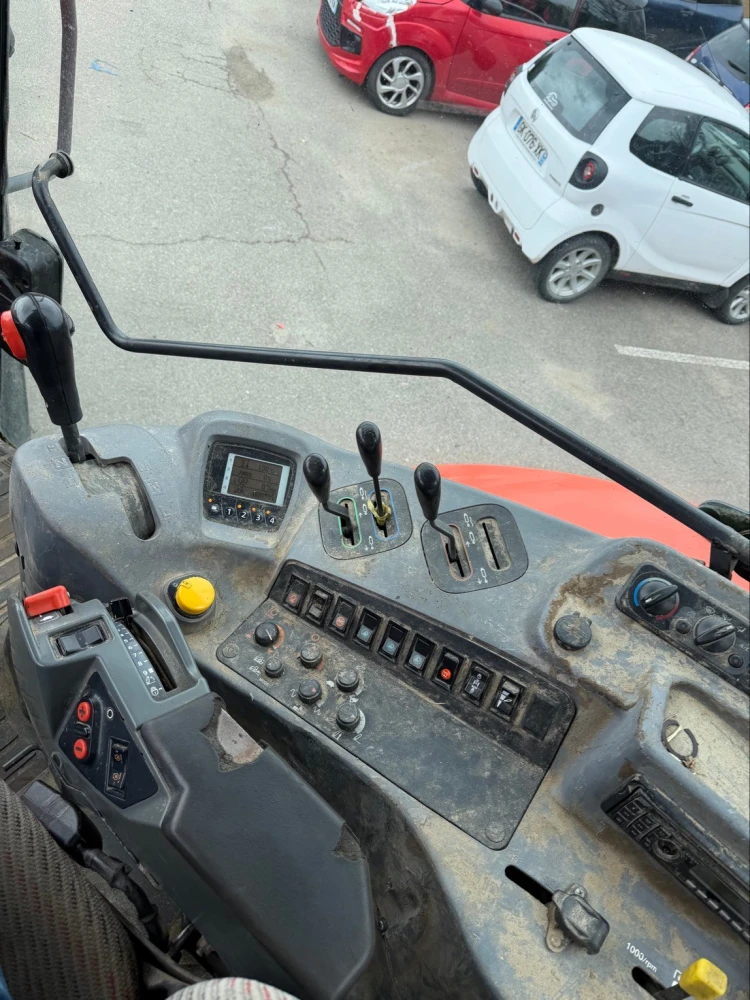Kubota M135GX-S d'occasion — photo 9