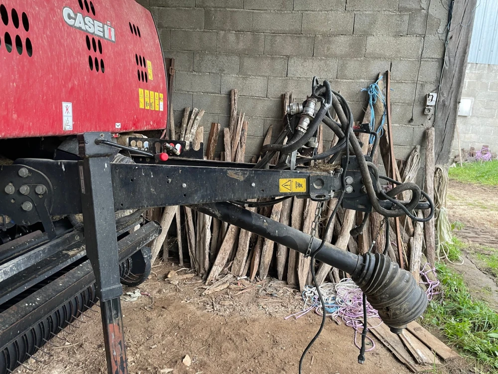 Case IH RB 455 d'occasion — photo 3
