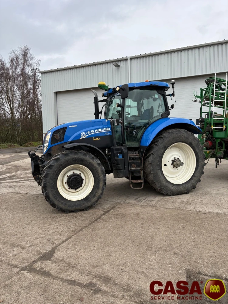 New Holland T 7.210 AC d'occasion — photo 8