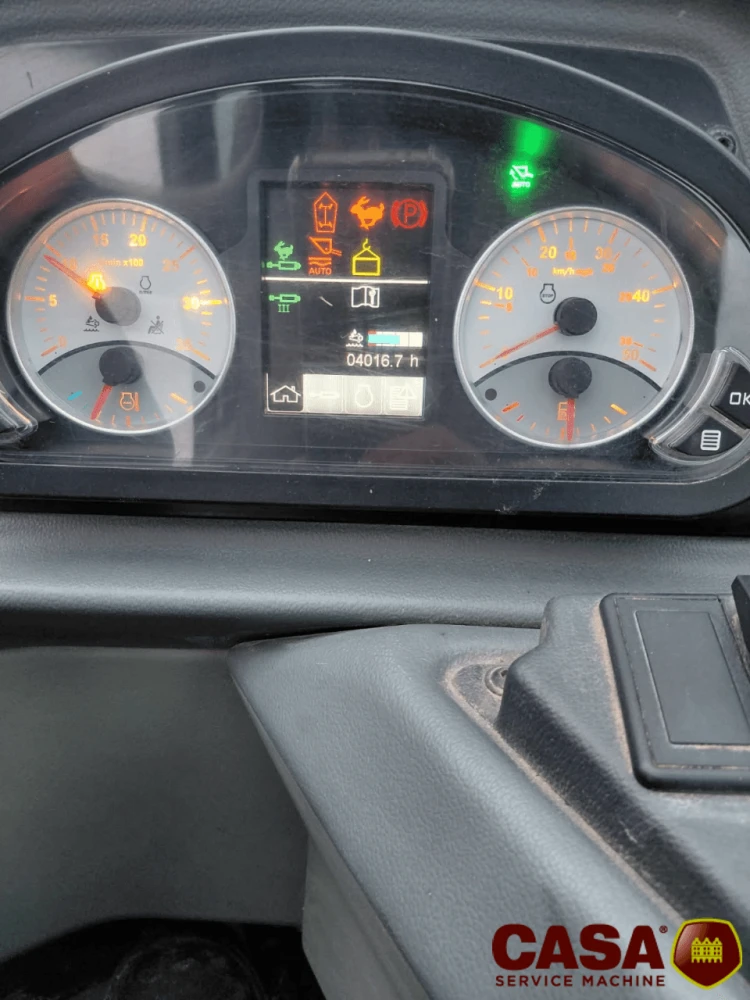 Claas SCORPION 741 VARIPOWER 40 KM/H d'occasion — photo 4