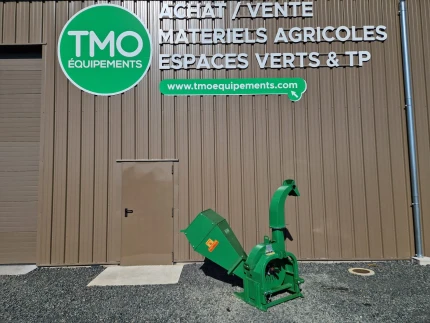 Broyeur de branches et végétaux