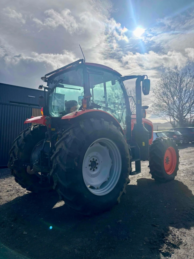 Kubota M135 GXS-IV d'occasion — photo 8