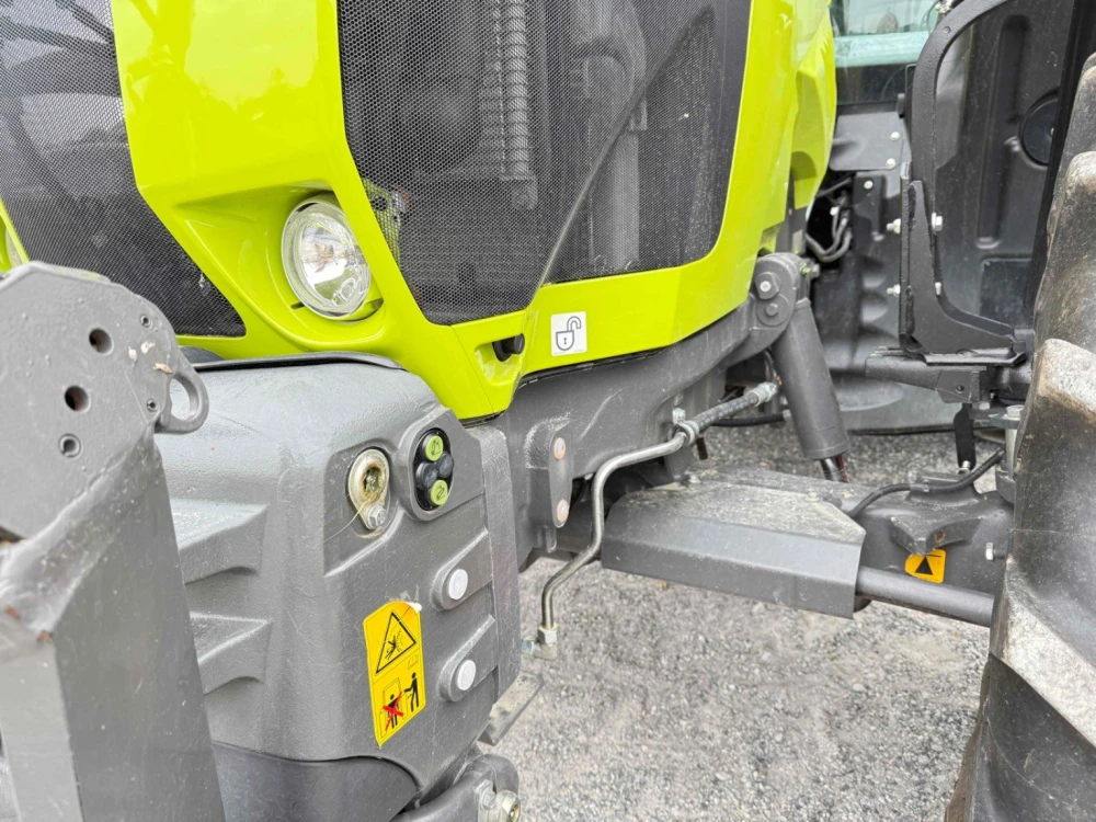 Claas ARION 510 HEXASHIFT - d'occasion — photo 9