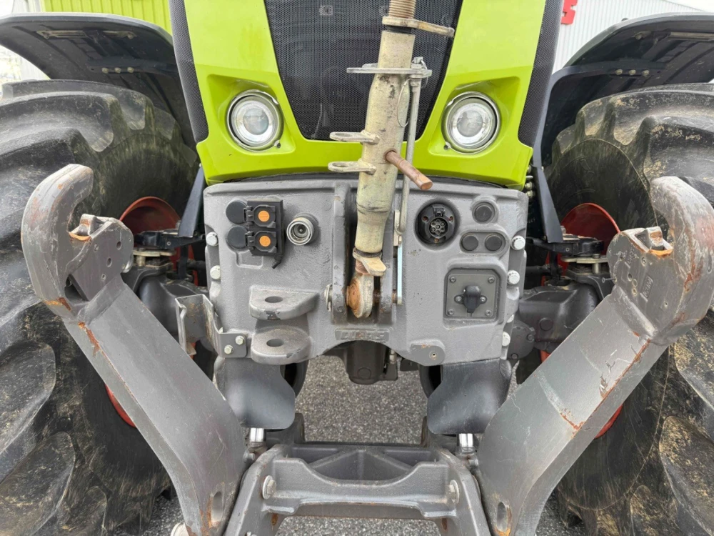 Claas AXION 820 CIS d'occasion — photo 10