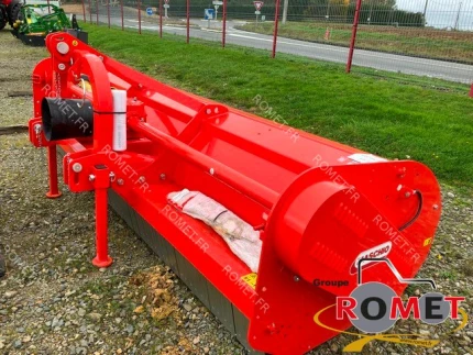Broyeur à axe horizontal et vertical - 3.2M - 2023