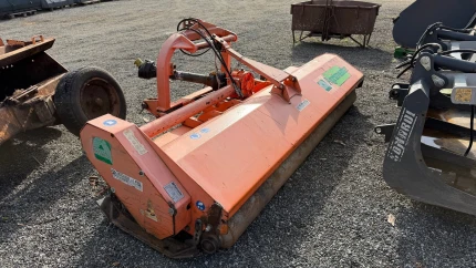 Broyeur à axe horizontal et vertical - 2.8M - 2018