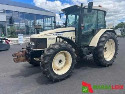 Tracteur agricole - 100 CH - 5300H - 1999