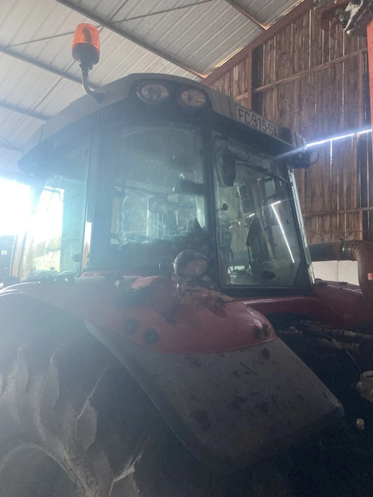 Massey Ferguson 7716 S DYNA 6 EFFICIENT d'occasion — photo 13