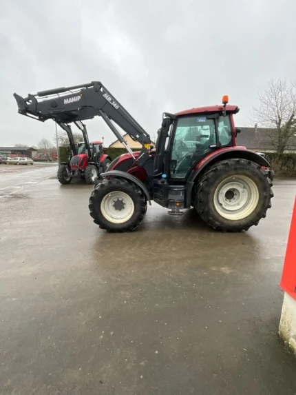 Valtra Valmet N134A