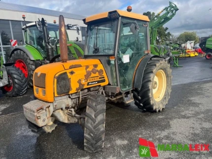 Tracteur agricole - 70CH - 5300H - 2005