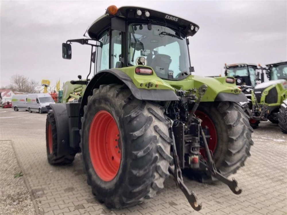 Claas ARION 650 CEBIS d'occasion — photo 32