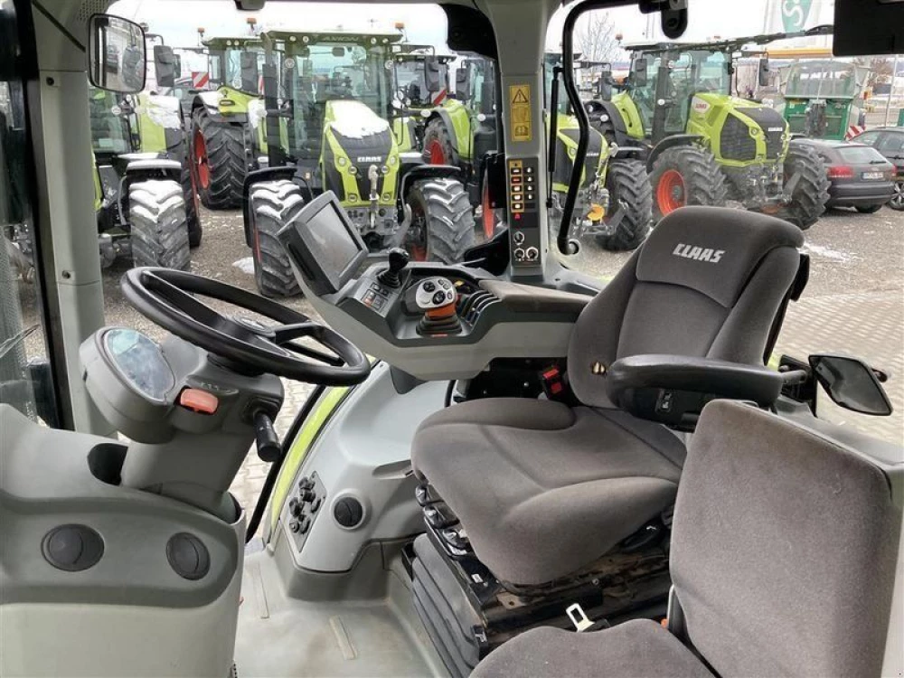 Claas ARION 650 CEBIS d'occasion — photo 53
