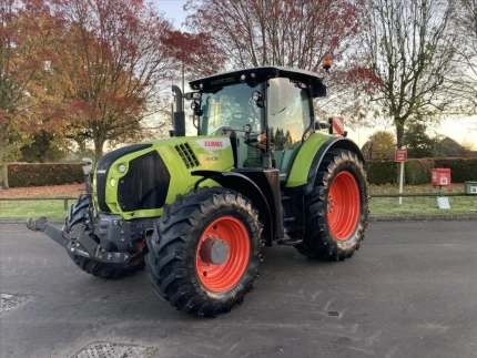 Claas ARION 660 CIS+