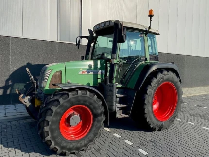 Fendt 412 VARIO FARMER