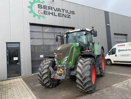 Fendt 826 VARIO PROFI SCR
