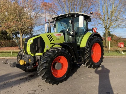 Claas ARION 660 CMATIC CEB