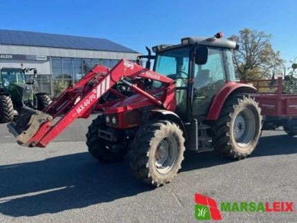 Tracteur agricole - 90CH - 8200H - 2005