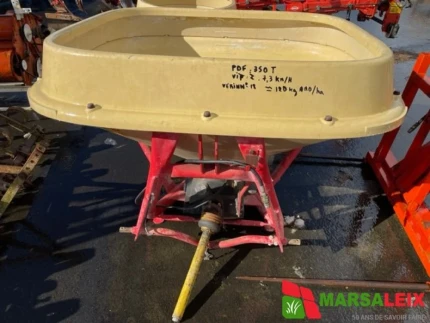 Distributeur d'engrais - 800L - 2008