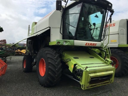 Claas TUCANO 470 4-TRAC-ALLRAD