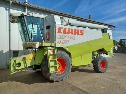 Claas LEXION 440