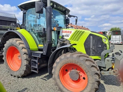 Claas ARION 530 CIS