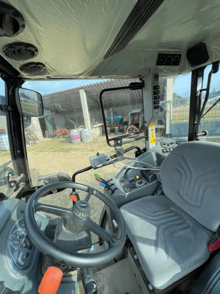 Claas NEXOS 230 VE d'occasion — photo 17