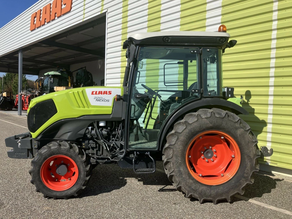 Claas NEXOS 220 VL d'occasion — photo 11