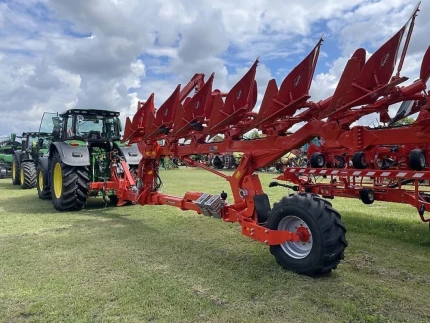 Kuhn VARILEADER