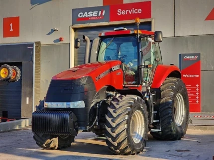 Case IH MAGNUM 340