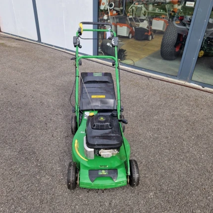 Tondeuse à conducteur marchant - 2000