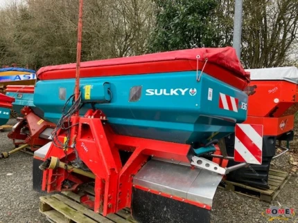 Distributeur d'engrais - 2500L - 2013