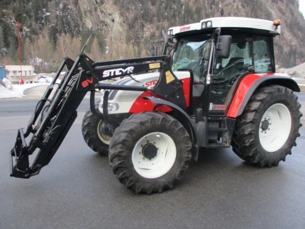 Tracteur agricole - 99CH - 2012