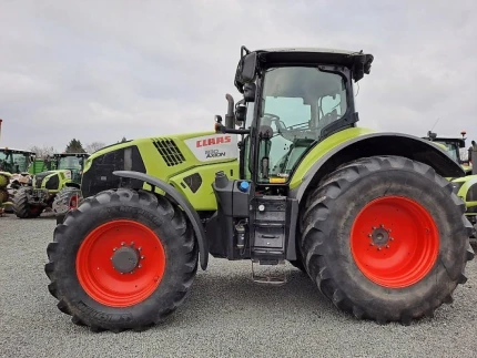 Claas AXION 830 CEBIS