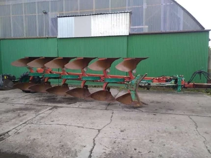 Charrue - 2M - 6 corpscorps - 2007